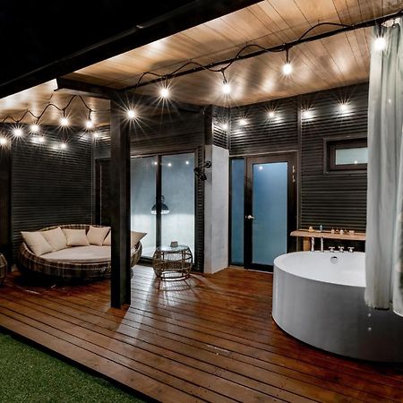 Loft Inn Hengchun Exterior photo